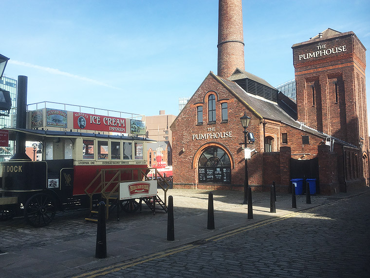 A Trip to Albert Dock in Liverpool | GloHoliday